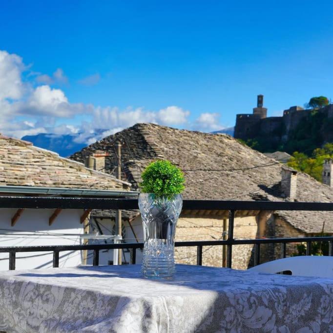 GjirokastërEmblematic House 3公寓 外观 照片